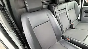 Used 2023 Peugeot Expert Asphalt Premium Plus L2 White - Interior and Exterior details 9