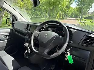 Used 2023 Peugeot Expert Asphalt Premium White - Interior and Exterior details 12