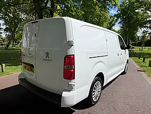 Used 2023 Peugeot Expert Asphalt Premium White - Interior and Exterior details 3
