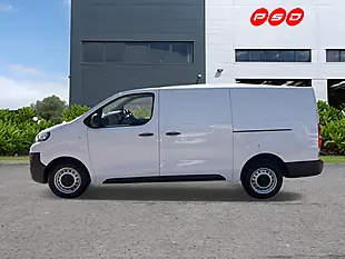 Used 2023 Peugeot Expert Professional Premium + Ice White - Interior and Exterior details 4