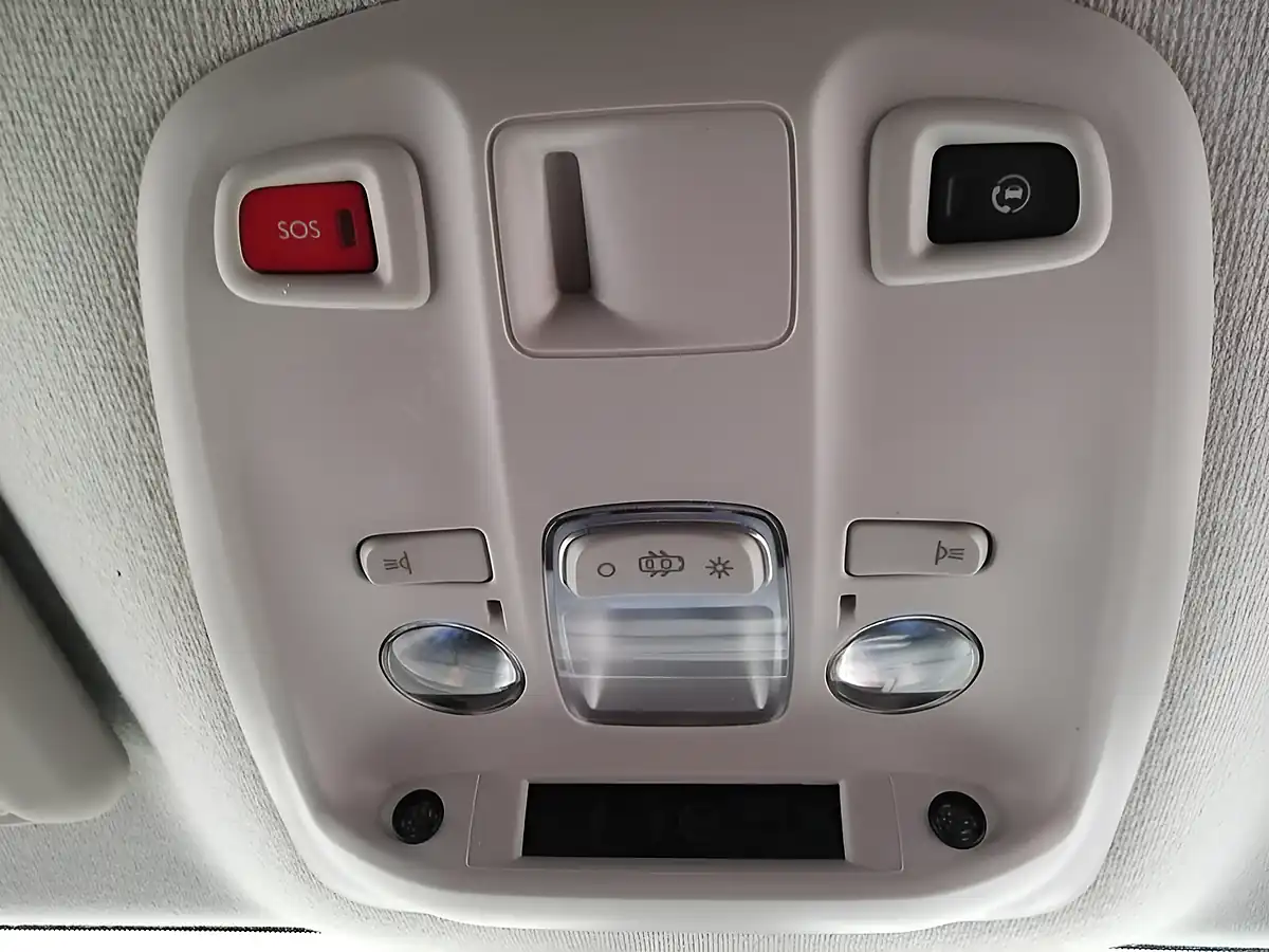 Used 2023 Peugeot Expert Professional Premium Long Panel Van White - Interior and Exterior details 19