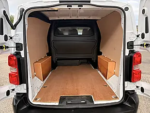 Used 2023 Peugeot Expert Professional Premium Plus Crew White - Interior and Exterior details 7