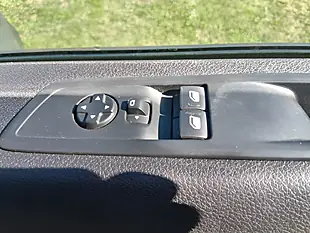 Used 2023 Peugeot Expert Professional Premium Plus Grey - Interior and Exterior details 18