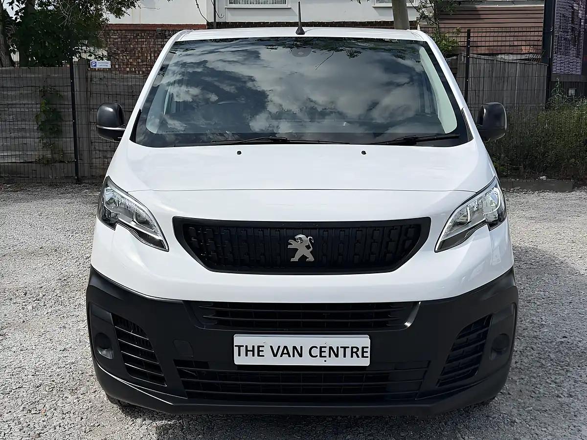 Used 2023 Peugeot Expert Professional Premium Plus L1 (swb) White - Interior and Exterior details 3