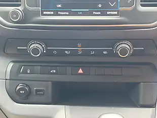 Used 2023 Peugeot Expert Professional Premium White - Interior and Exterior details 14
