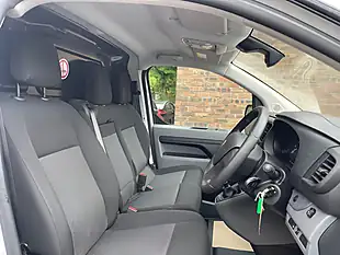 Used 2023 Peugeot Expert Professional Premium White - Interior and Exterior details 6