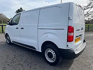 Used 2023 Peugeot Expert Professional Premium + White - Interior and Exterior details 5