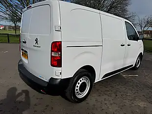 Used 2023 Peugeot Expert Professional Premium + White - Interior and Exterior details 7