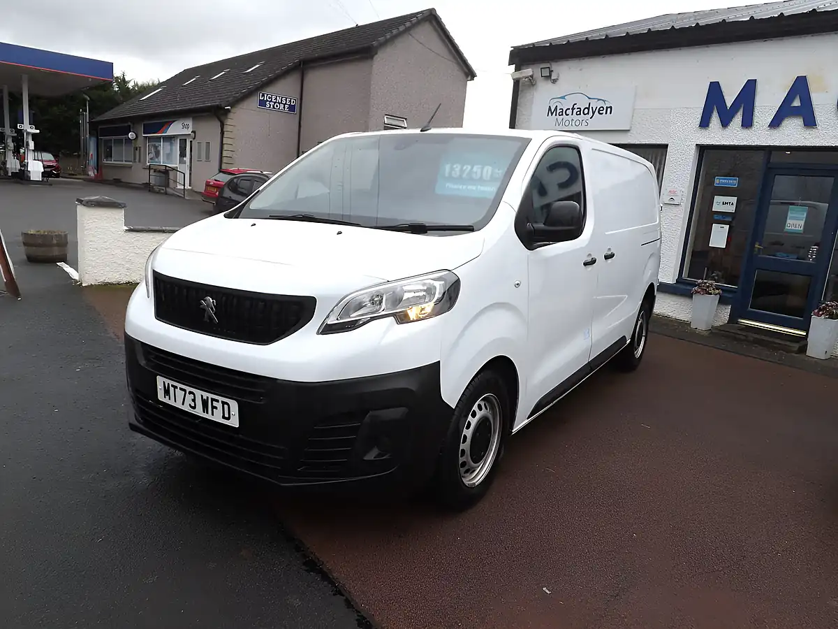 Used 2023 Peugeot Expert Professional Premium + White - Interior and Exterior details 3