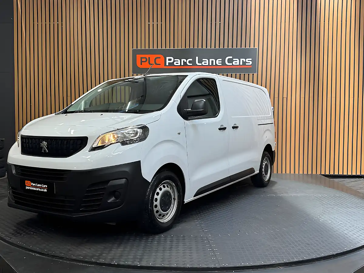 Used 2023 Peugeot Expert Professional Premium White - Interior and Exterior details 10