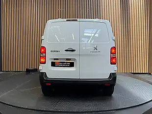 Used 2023 Peugeot Expert Professional Premium White - Interior and Exterior details 4