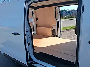 Used 2023 Peugeot Expert Professional Premium White - Interior and Exterior details 10