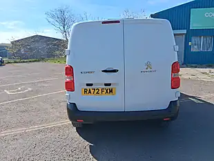 Used 2023 Peugeot Expert Professional Premium White - Interior and Exterior details 4