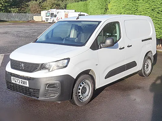 2023 Peugeot Partner Professional Premium+ 1.5HDI