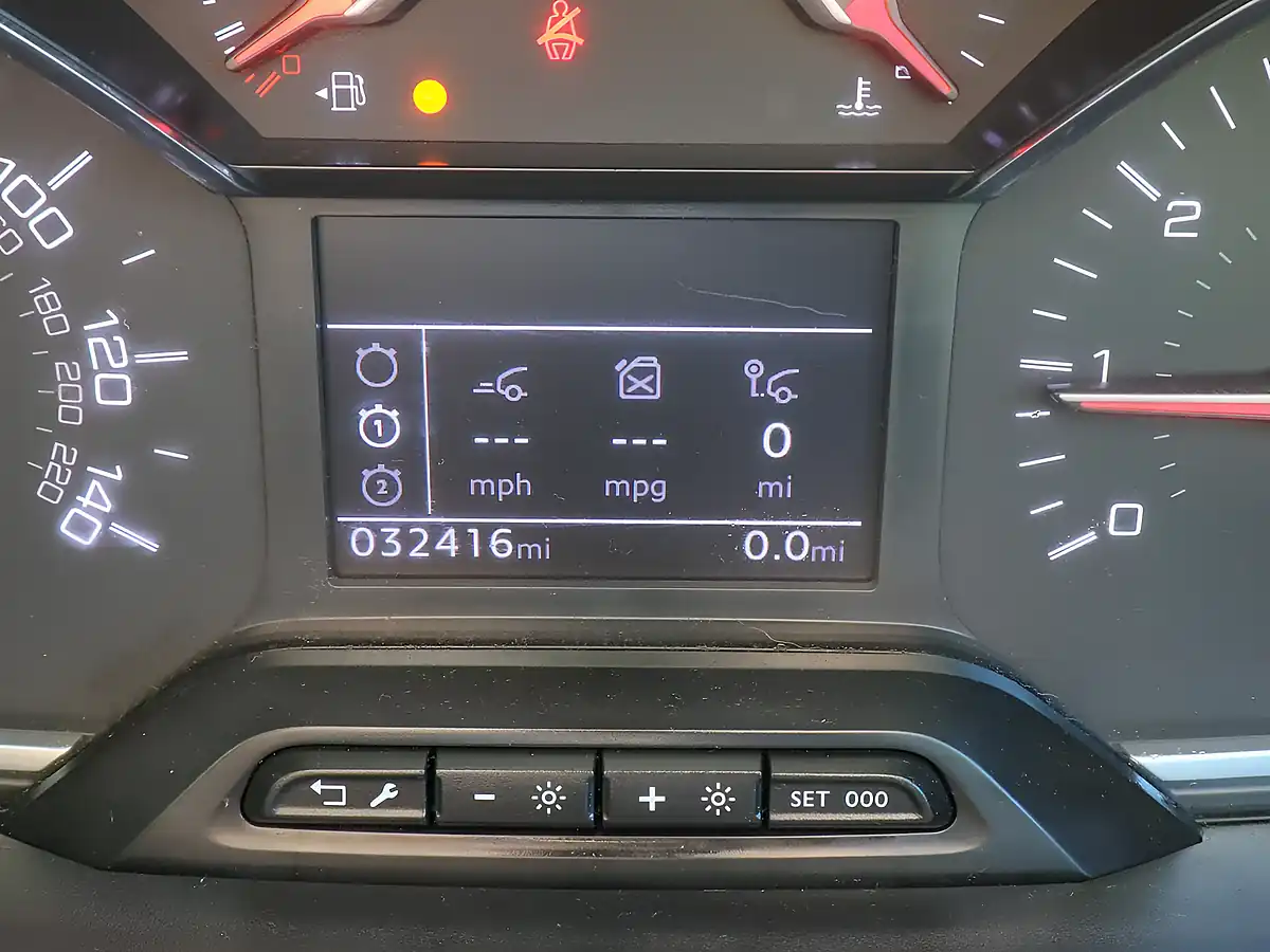 Used 2023 Peugeot Partner 950 Professional Premium + Ice White - Interior and Exterior details 10