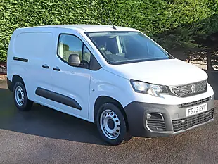 Used 2023 Peugeot Partner 950 Professional Premium + Ice White - Interior and Exterior details 3