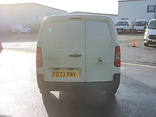 Used 2023 Peugeot Partner 950 Professional Premium + Ice White - Interior and Exterior details 6