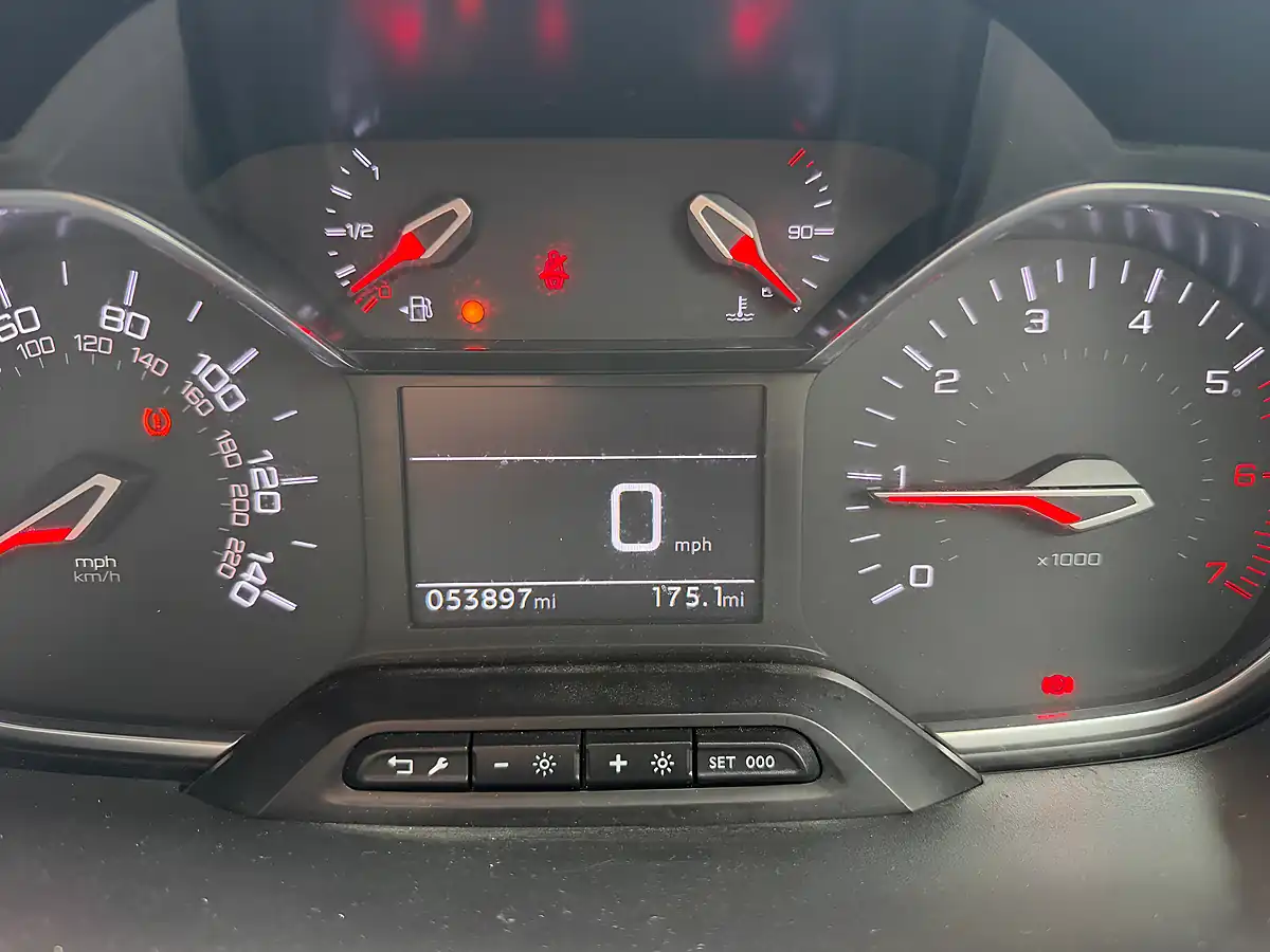 Used 2023 Peugeot Partner Asphalt Premium Grey - Interior and Exterior details 15
