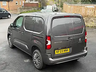 Used 2023 Peugeot Partner Asphalt Premium Grey - Interior and Exterior details 2