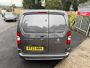 Used 2023 Peugeot Partner Asphalt Premium Grey - Interior and Exterior details 8