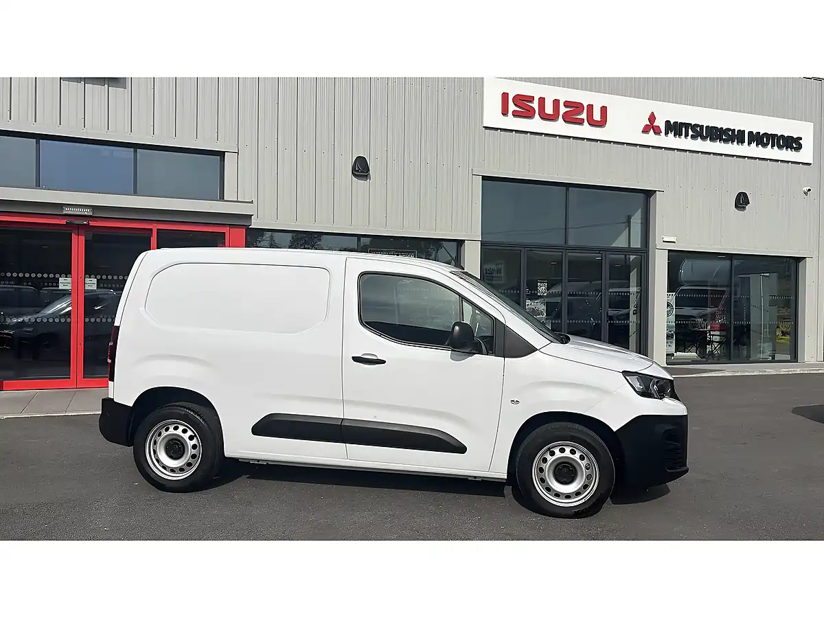 Used 2023 Peugeot Partner Professional Premium + Ice White - Interior and Exterior details 8