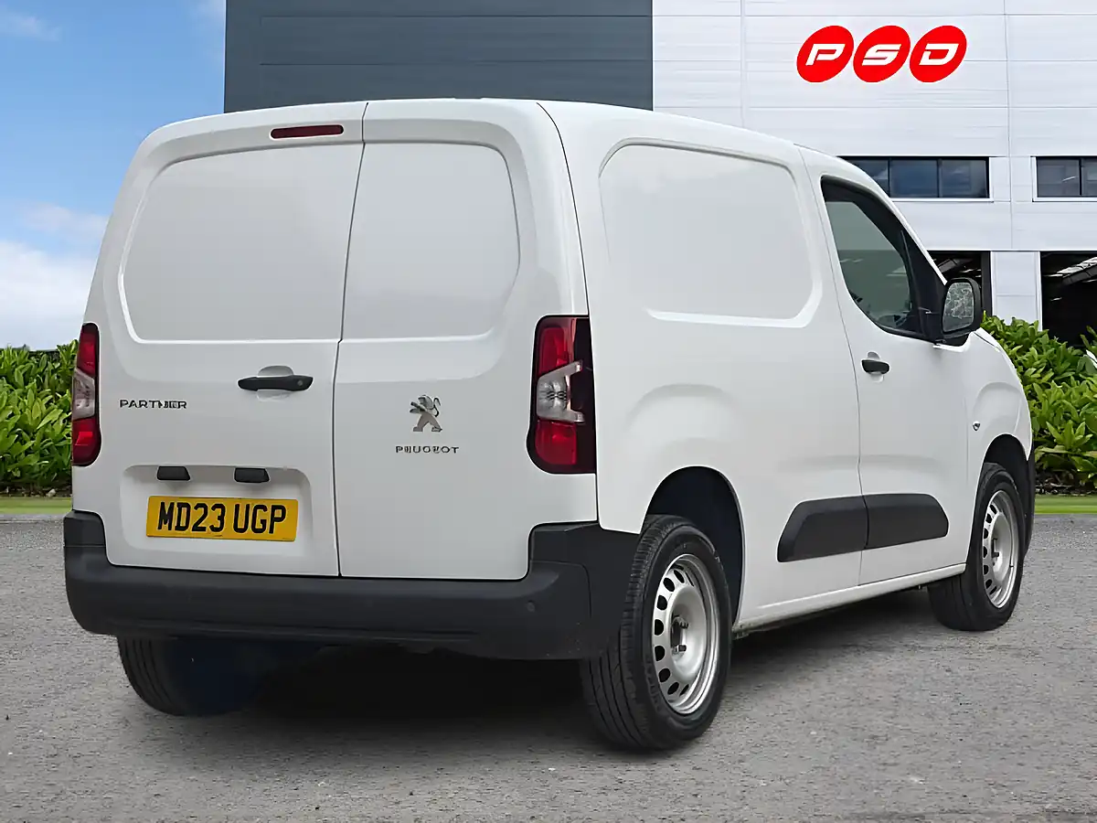 Used 2023 Peugeot Partner Professional Premium Ice White - Interior and Exterior details 7