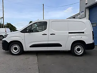 Used 2023 Peugeot Partner Professional Premium Long Crew Van Double Cab White - Interior and Exterior details 6