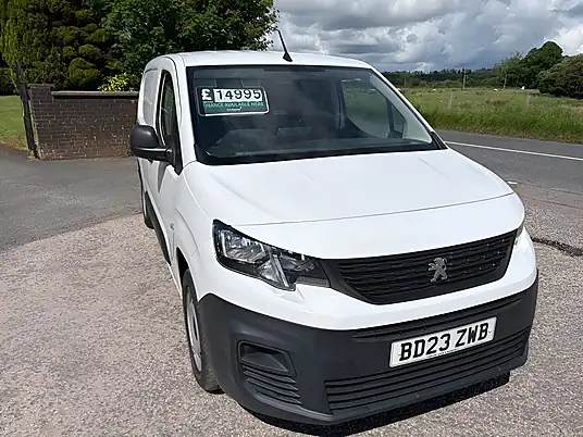 2023 Peugeot Partner Professional Premium Long 1.5 BlueHDi