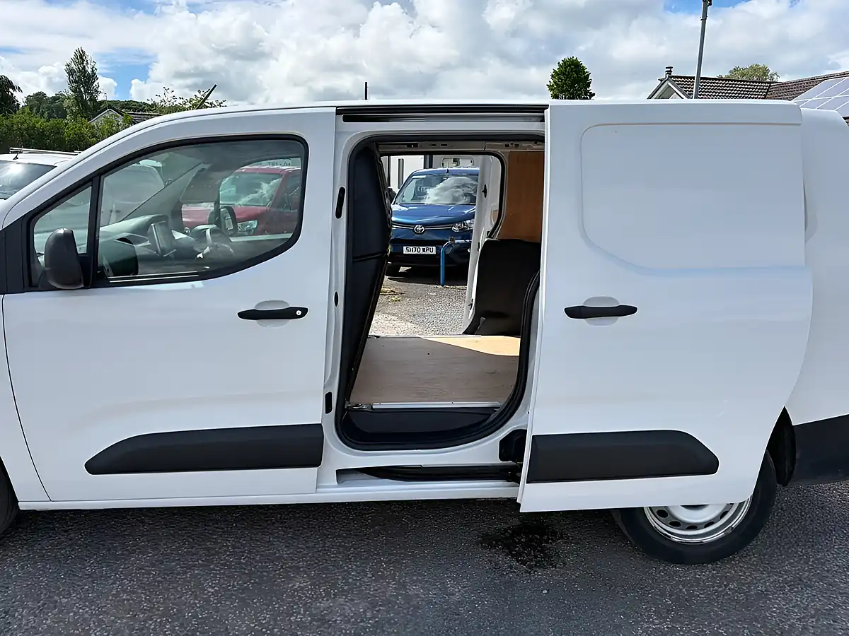 Used 2023 Peugeot Partner Professional Premium + Long Panel Van White - Interior and Exterior details 11