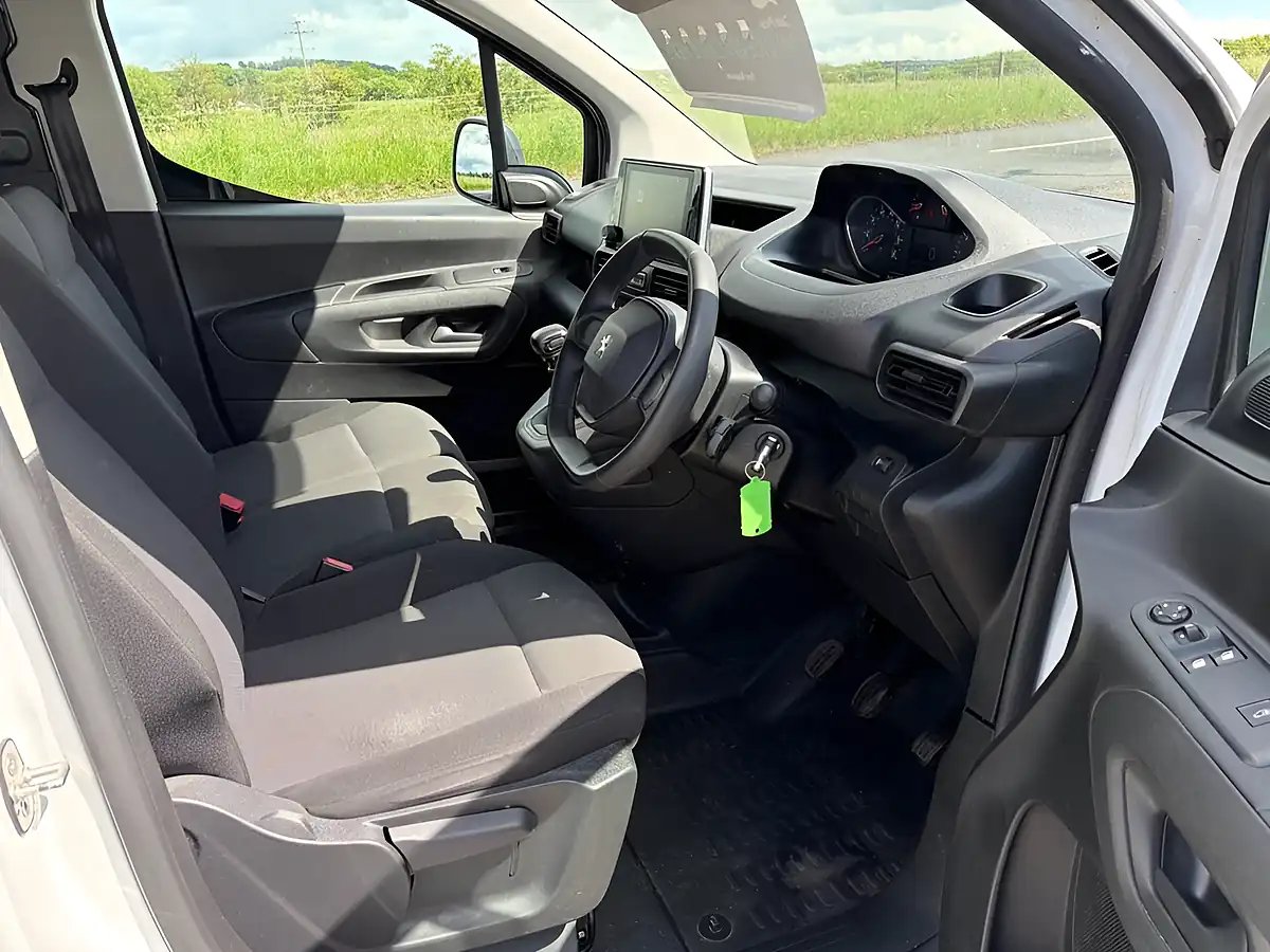 Used 2023 Peugeot Partner Professional Premium + Long Panel Van White - Interior and Exterior details 14