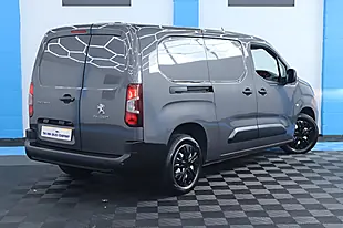 Used 2023 Peugeot Partner Professional Premium Nimbus Grey - Interior and Exterior details 9