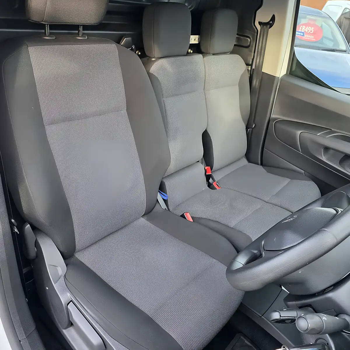Used 2023 Peugeot Partner Professional Premium Plus Alpine White - Interior and Exterior details 11