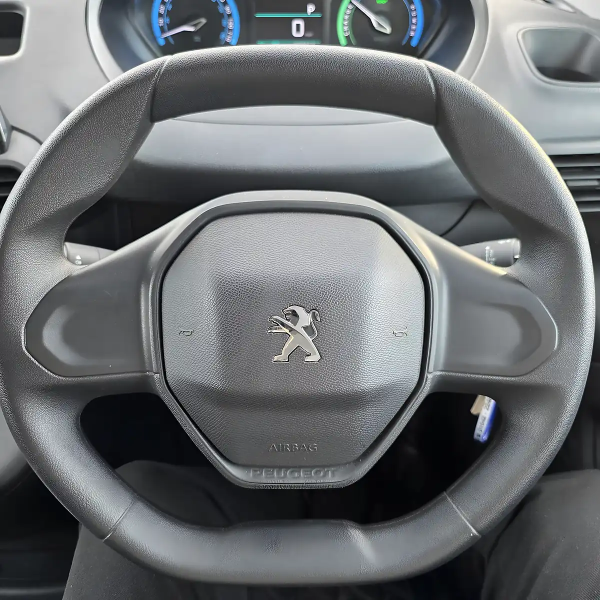 Used 2023 Peugeot Partner Professional Premium Plus Alpine White - Interior and Exterior details 12
