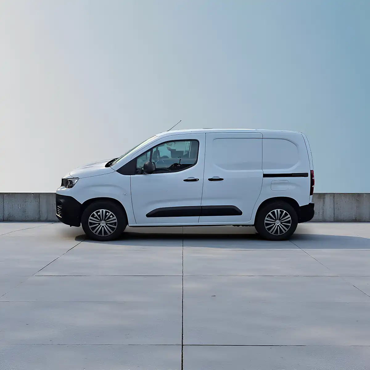 Used 2023 Peugeot Partner Professional Premium Plus Alpine White - Interior and Exterior details 5