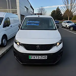 Used 2023 Peugeot Partner Professional Premium Plus Alpine White - Interior and Exterior details 7