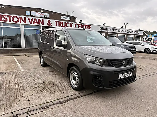 2023 Peugeot Partner Professional Premium Plus 1.5 HDi