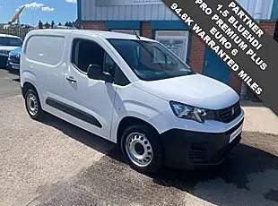 Used 2023 Peugeot Partner Professional Premium Plus White - Interior and Exterior details 2