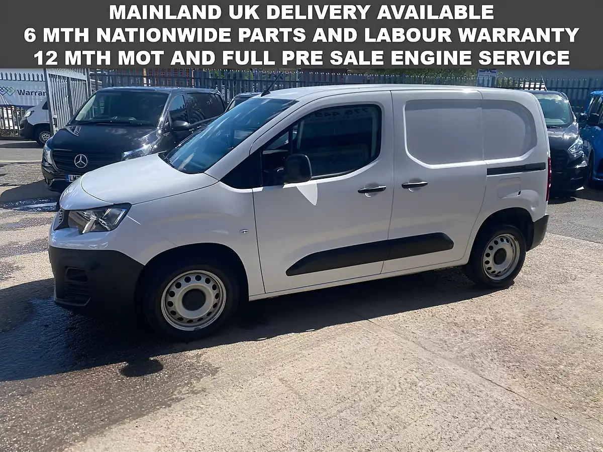 Used 2023 Peugeot Partner Professional Premium Plus White - Interior and Exterior details 5