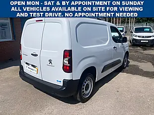 Used 2023 Peugeot Partner Professional Premium Plus White - Interior and Exterior details 8