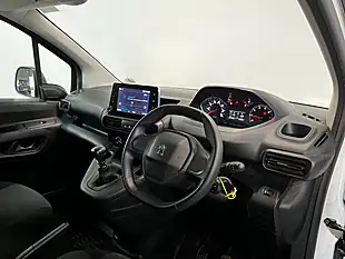 Used 2023 Peugeot Partner Professional Premium + Standard White - Interior and Exterior details 11