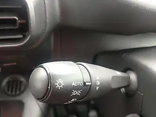 Used 2023 Peugeot Partner Professional Premium+ White - Interior and Exterior details 16