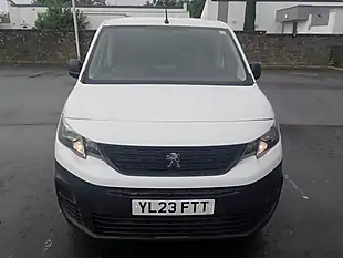 Used 2023 Peugeot Partner Professional Premium+ White - Interior and Exterior details 2