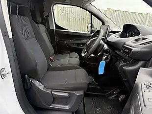 Used 2023 Peugeot Partner Professional Premium + White - Interior and Exterior details 13