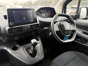 Used 2023 Peugeot Partner Professional Premium + White - Interior and Exterior details 19