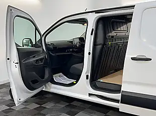 Used 2023 Peugeot Partner Professional Premium+ White - Interior and Exterior details 13