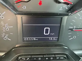 Used 2023 Peugeot Partner Professional Premium White - Interior and Exterior details 20