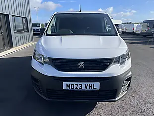 Used 2023 Peugeot Partner Professional Premium+ White - Interior and Exterior details 3