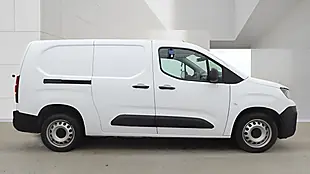 Used 2023 Peugeot Partner Professional Premium White - Interior and Exterior details 6