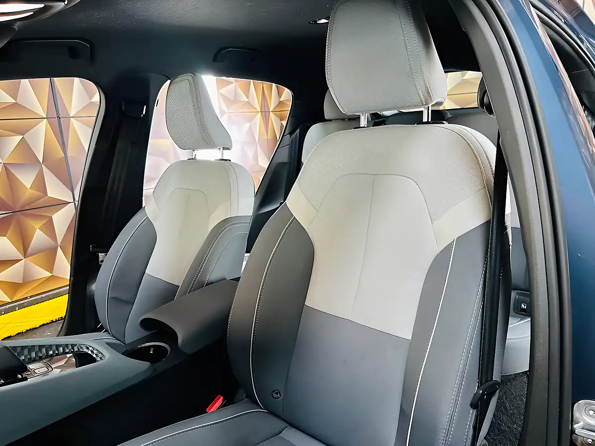 Used 2023 Polestar Polestar 2 Long Range Black - Interior and Exterior details 9