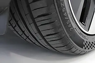 Used 2023 Polestar Polestar 2 Long Range Fastback Black - Interior and Exterior details 9
